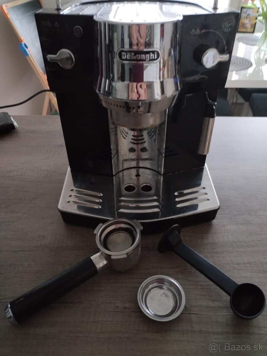 Predám kávovar Delonghi EC 820.B