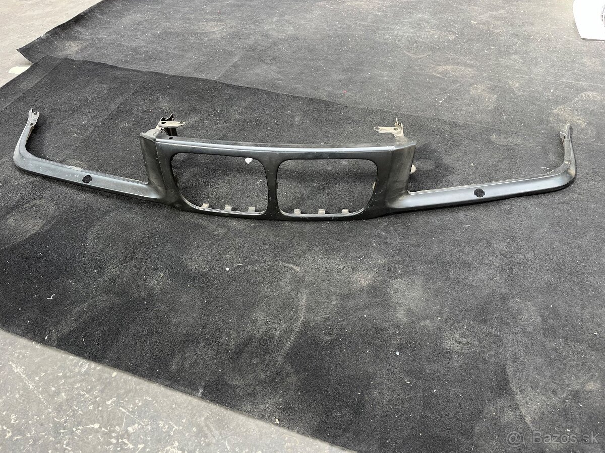 Maska BMW E36 original