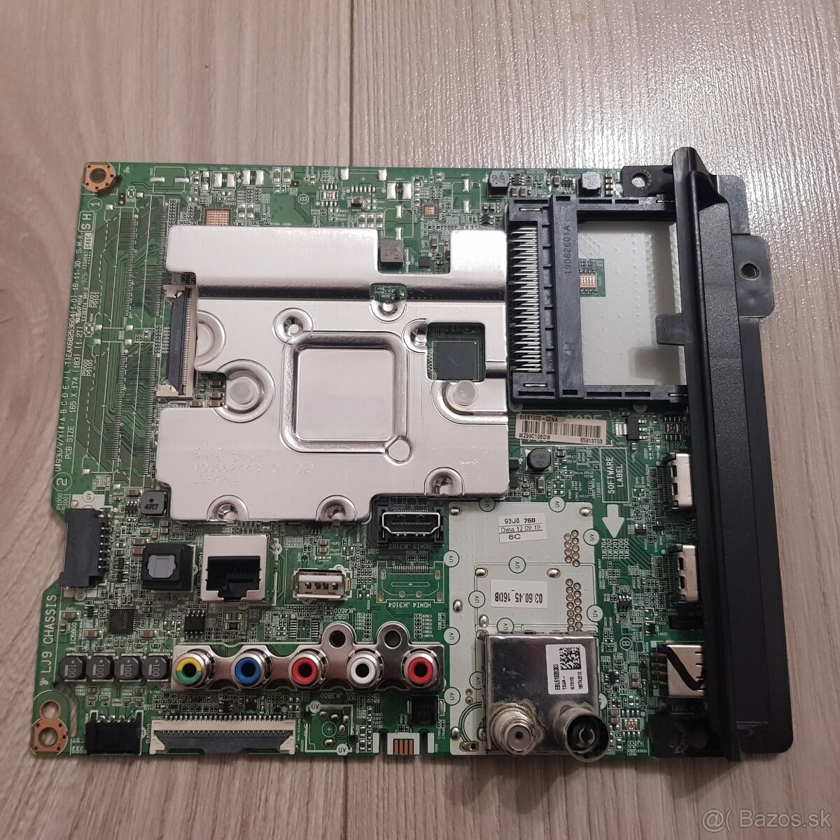 LG 70UM7450 - main board EAX68253604