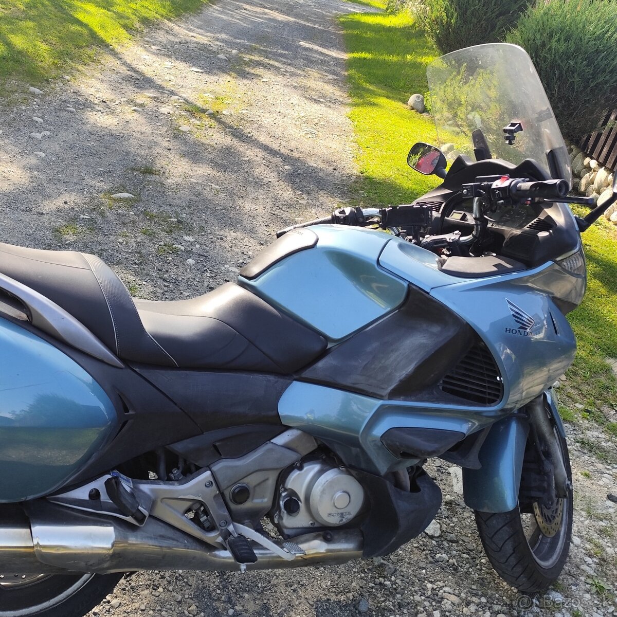 Honda Deauville NT 700 V