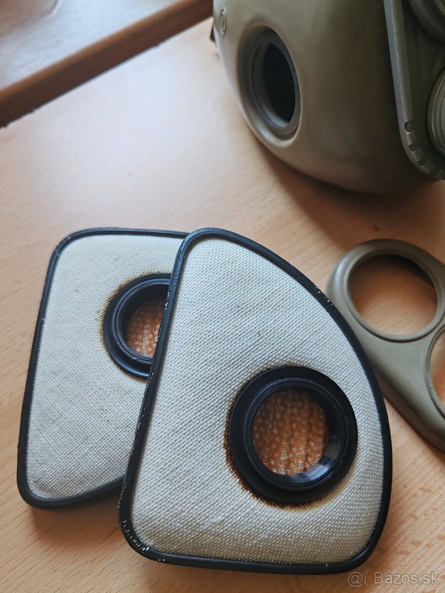 Predám plynovú masku M 10 M