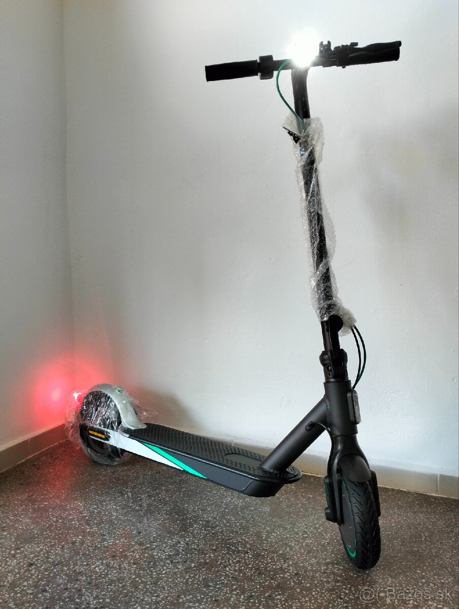 Elektrická kolobežka 500W 35 km/h