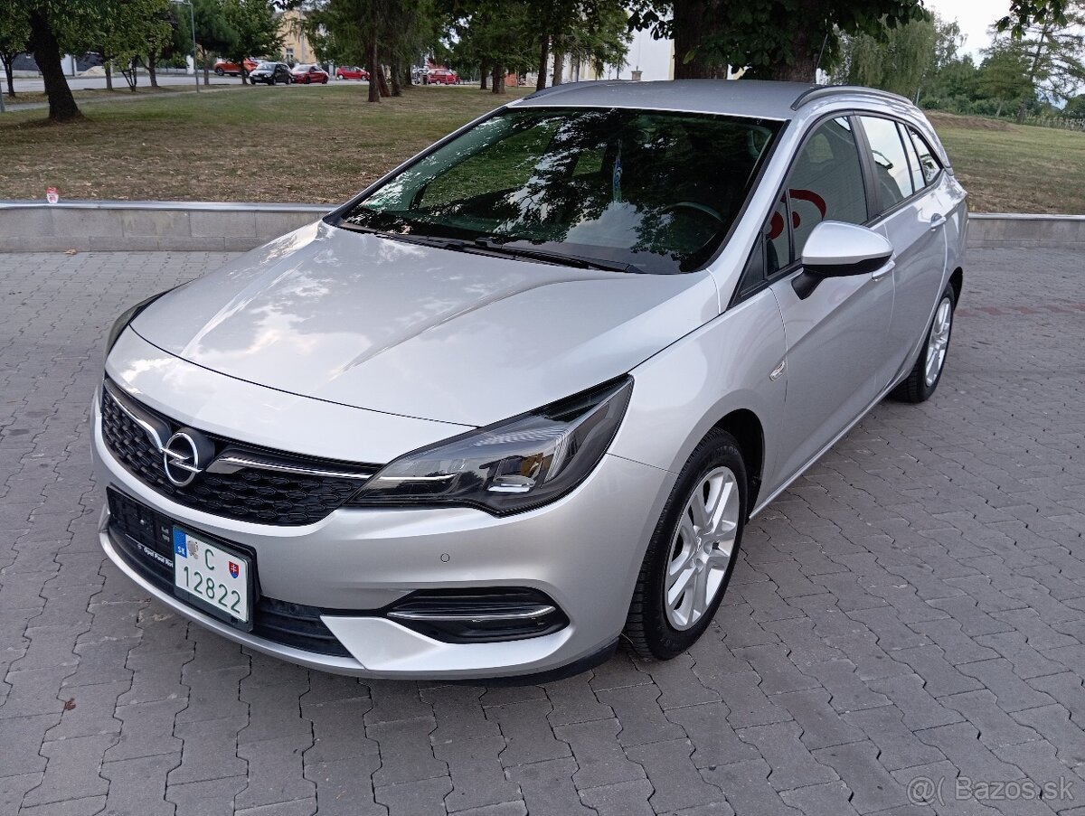 Opel Astra 1.5 TDCi 2020