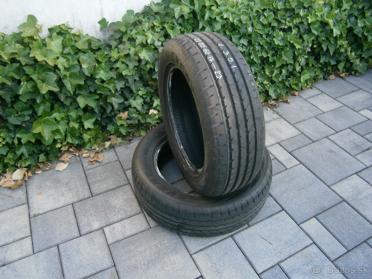 Predám 2x letné pneu SENITA SUV 215/60 R17 96HXL