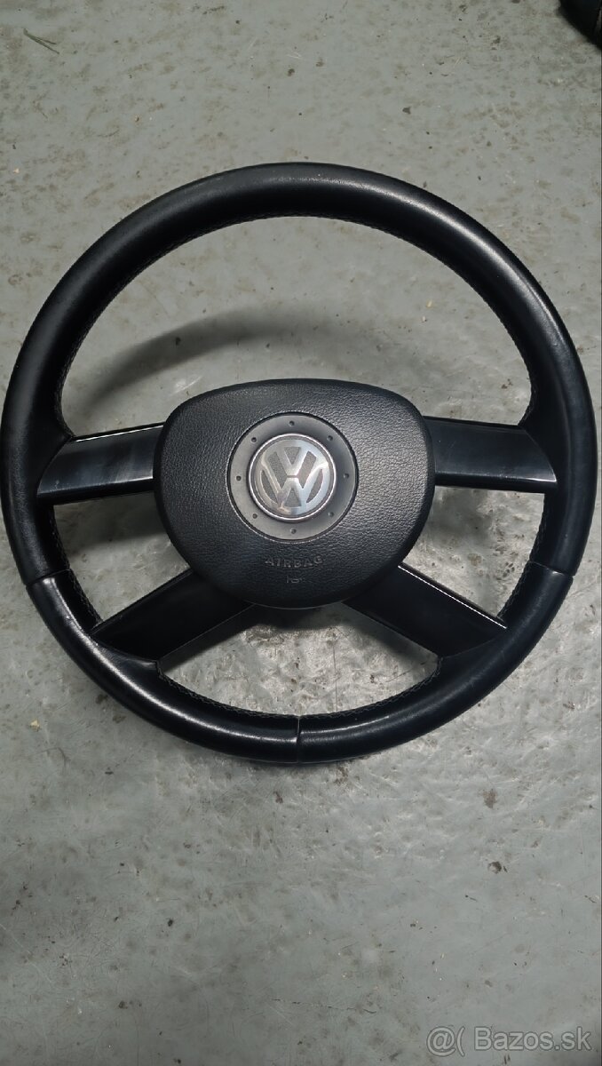 Vw polo touran kozeny volant s airbagom