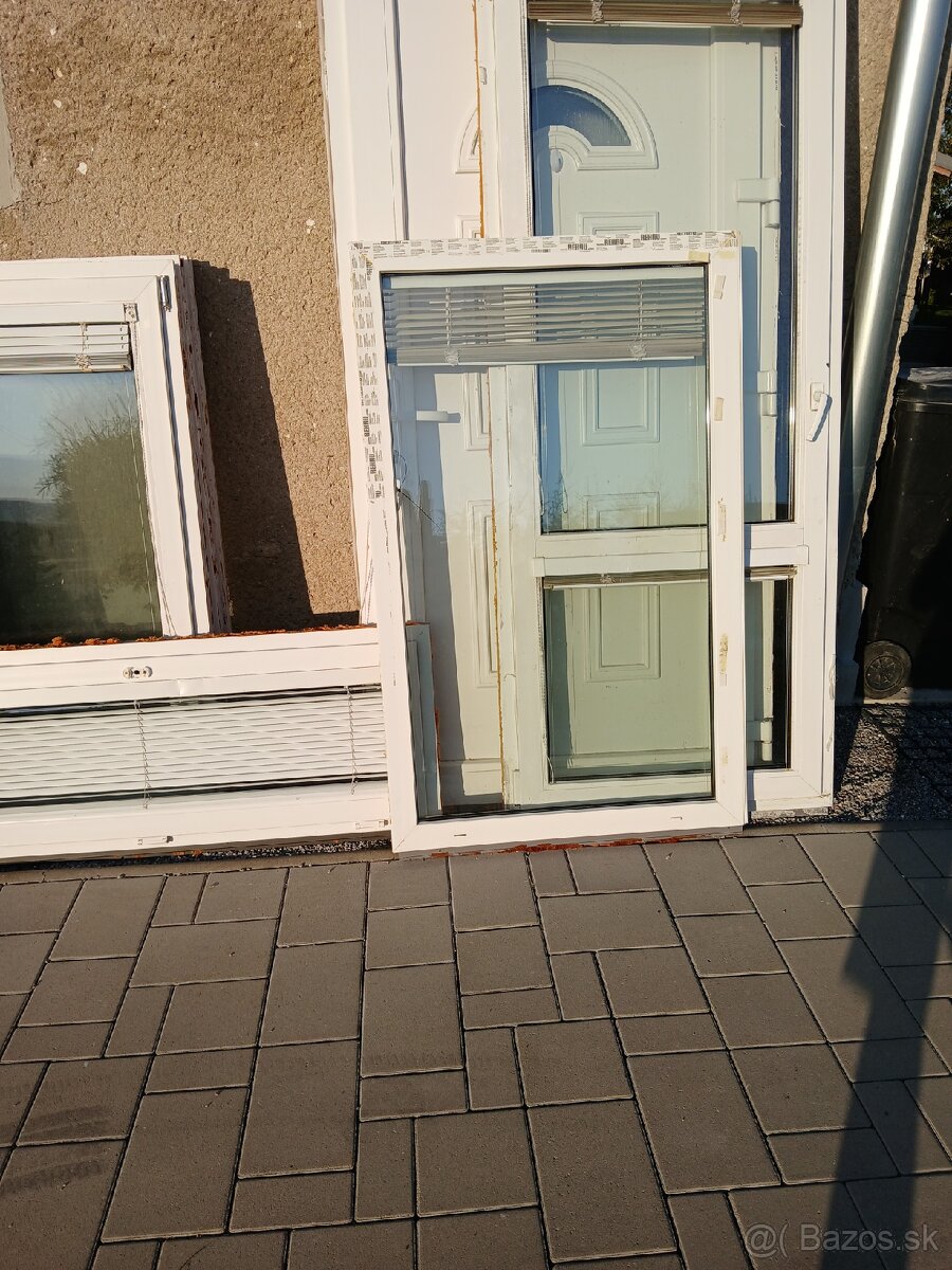 Predám plastové okno 900 x 1450 mm
