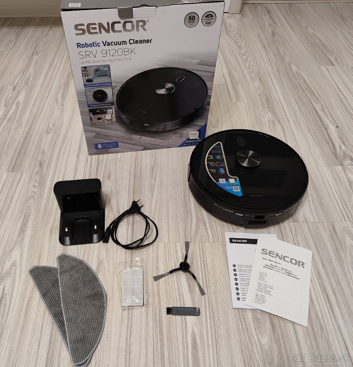 ROBOTICKÝ VYSÁVAČ S MOPOM SENCOR SRV R9120BK