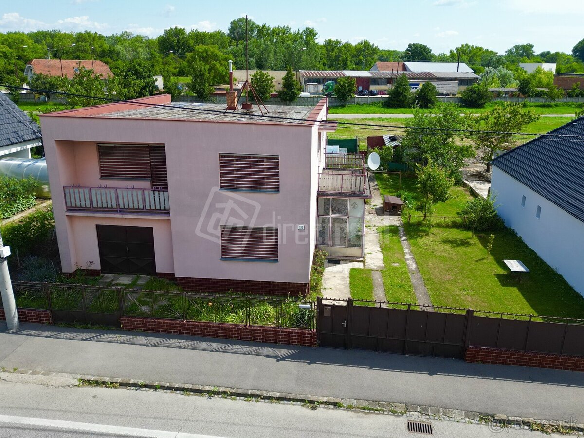 Dvojpodlažný rodinný dom s nádhernou výmerou