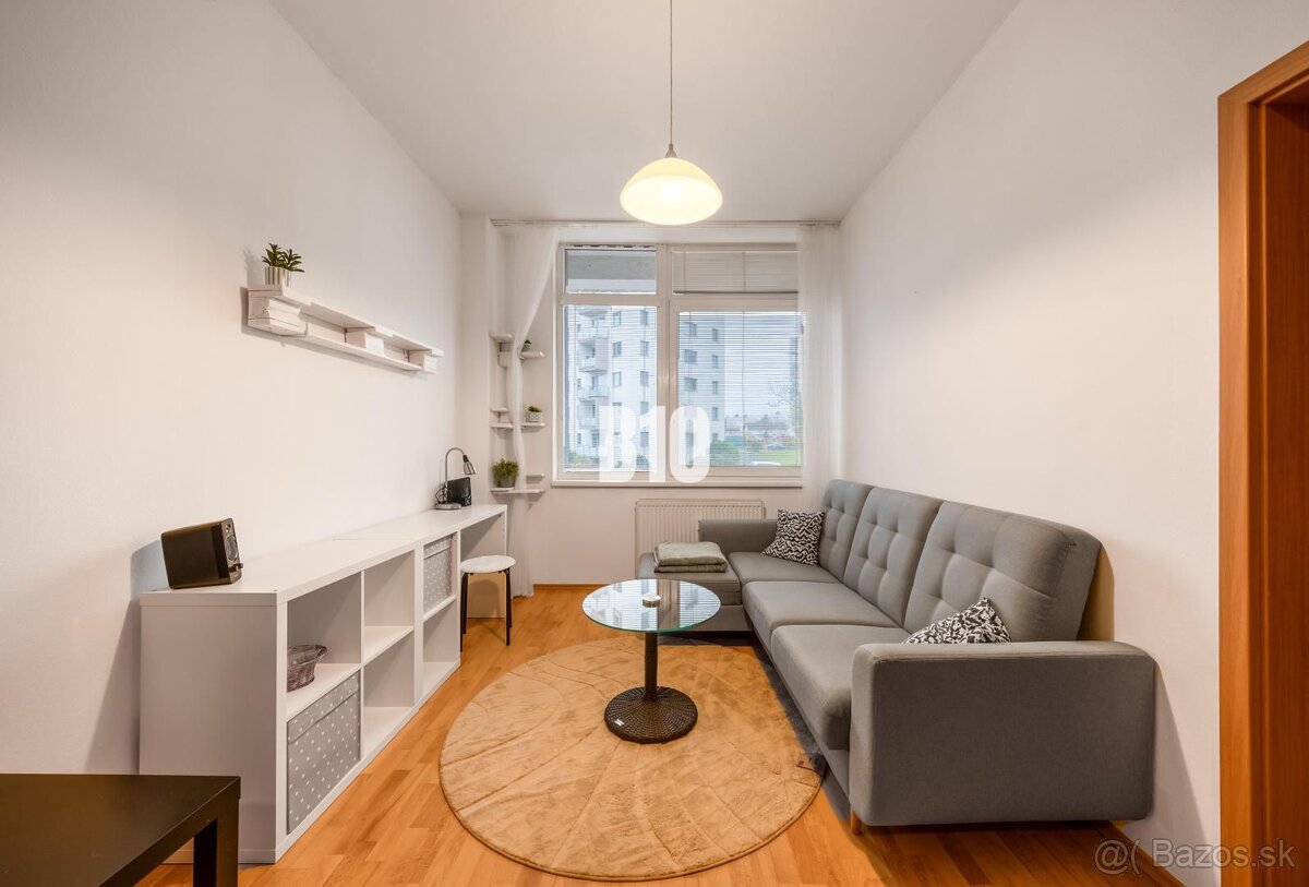 Útulný 2-izbový byt s výbornou dostupnosťou – Račianska / Ju