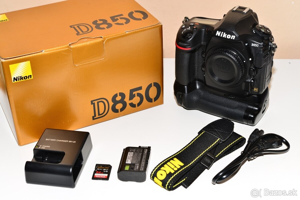 Nikon D850 + Battery Grip ( 58xxx exp.)
