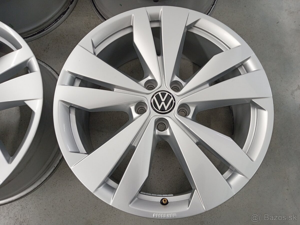 4ks ALU 5x112 R19 8J ET45 Original VOLKSWAGEN ID4 ID5