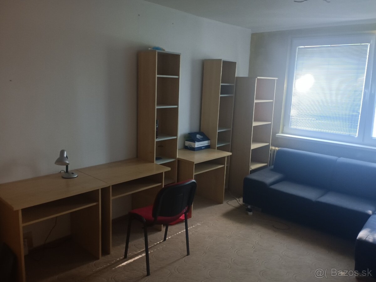 Byt pre študentky - Sídlisko Chrenová