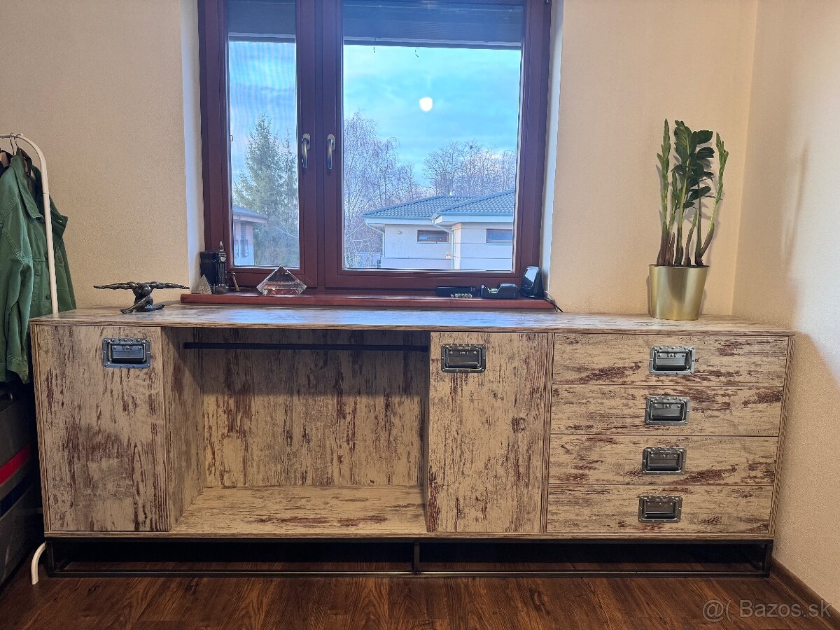 Komoda industrial/rustik