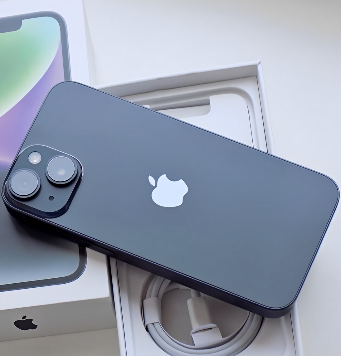 iPhone 14 Midnight BATERIE 100% TOP