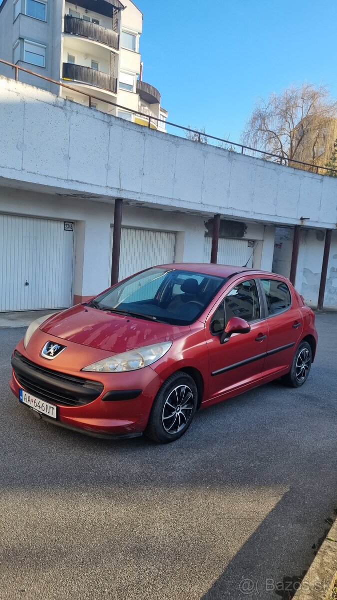 Peugeot 207