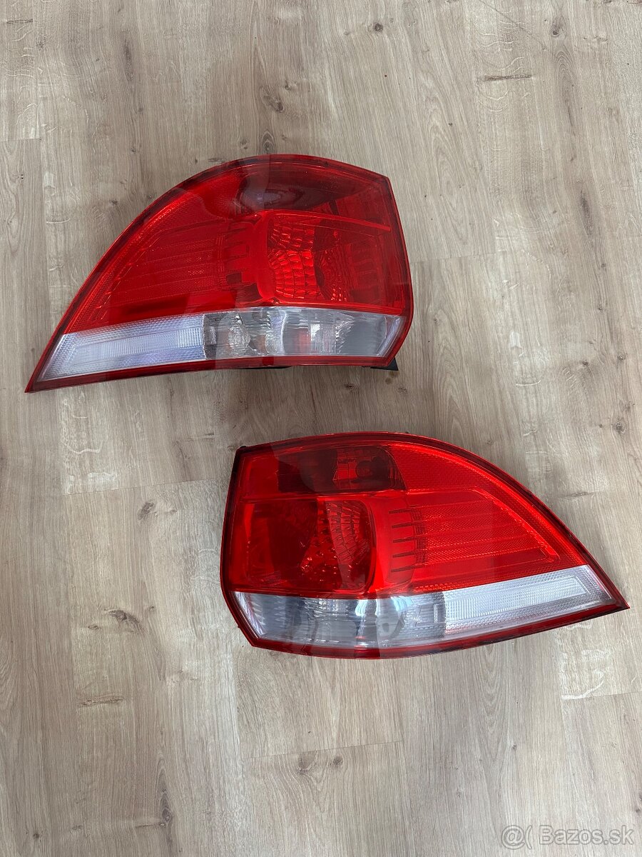 Vw golf variant zadné svetlo