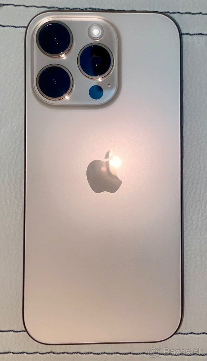 iPhone 16 Pro 256 GB púštny titán