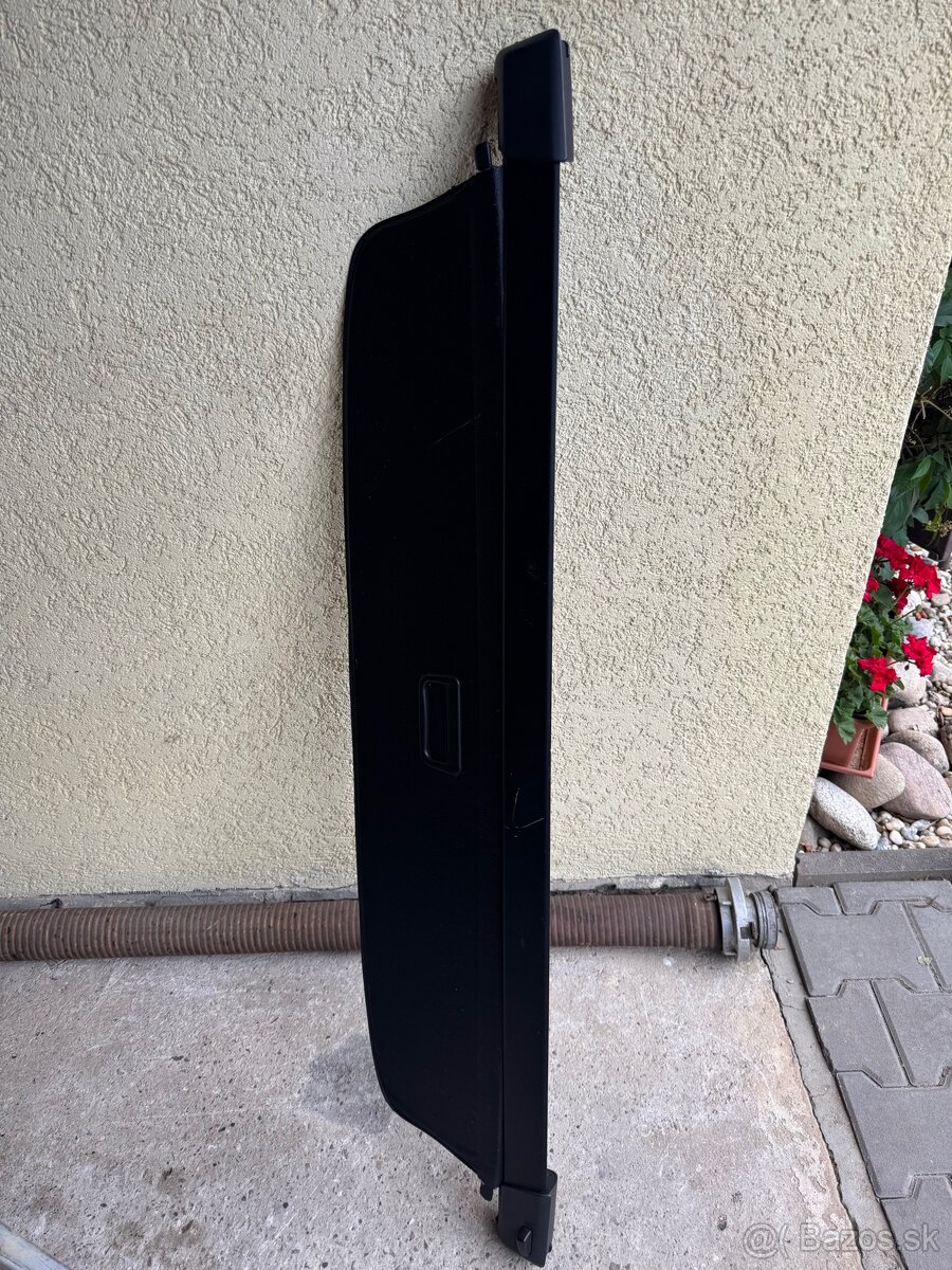 Roleta kufra Volkswagen passat b6