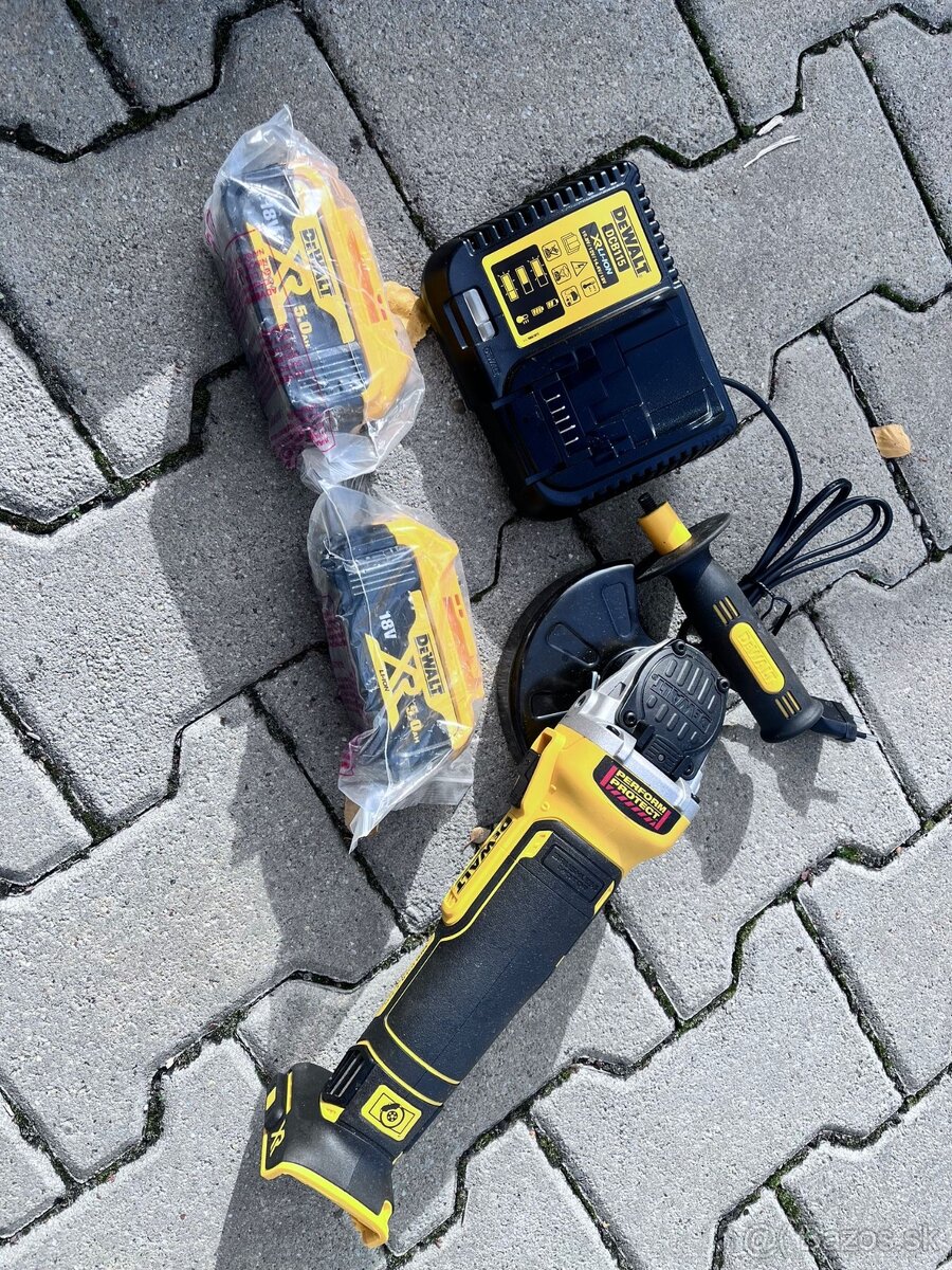 Predám novú Dewalt DCG405P2