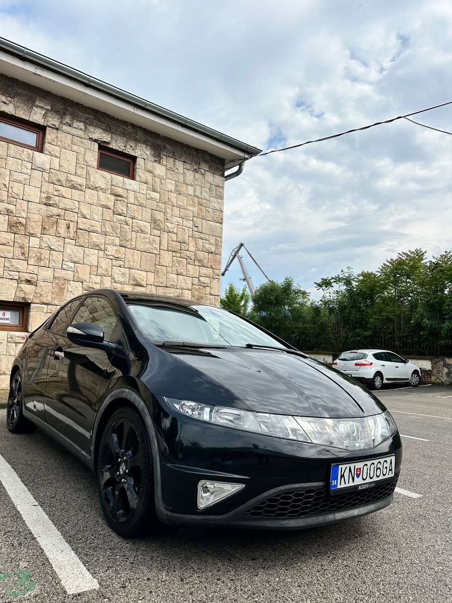 Honda Civic 1.8 V-tec, 103KW
