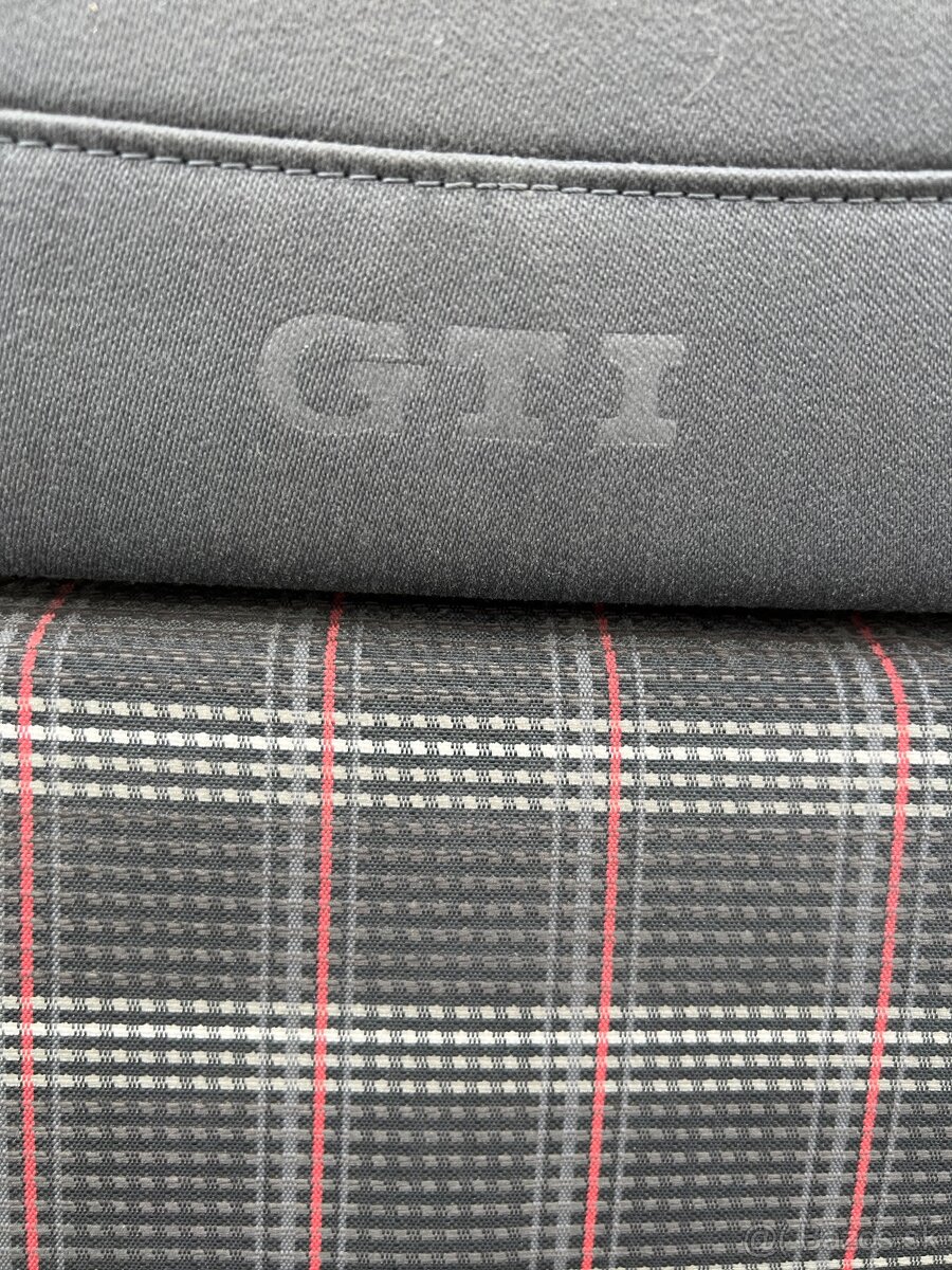 Golf 5 gti sedačky komplet