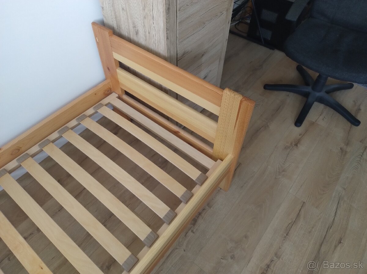 Predám posteľny rám + pohovatelny rošt