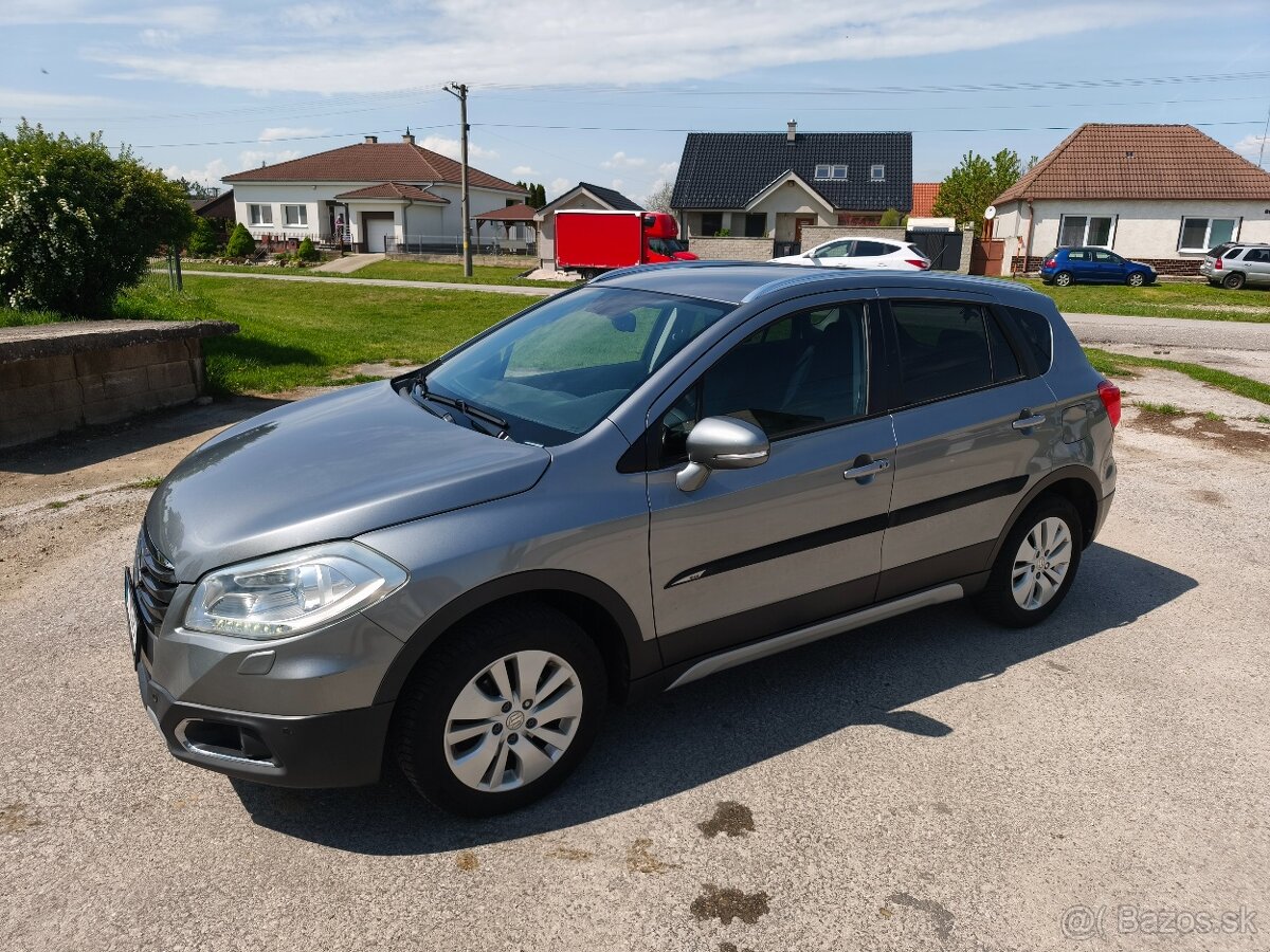 Suzuki SX4 S-Cross 1.6 benzin 4x4 Elegance M5