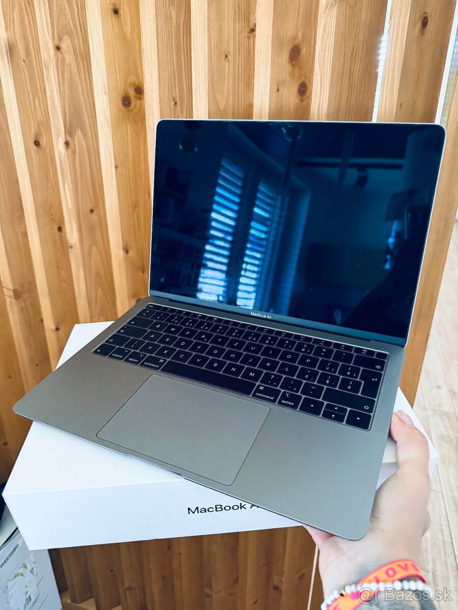 MacBook Air
