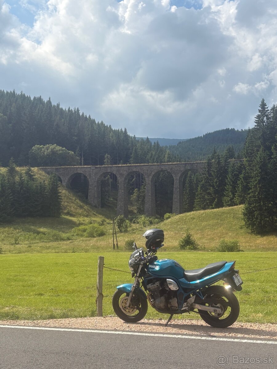 Suzuki bandit 600