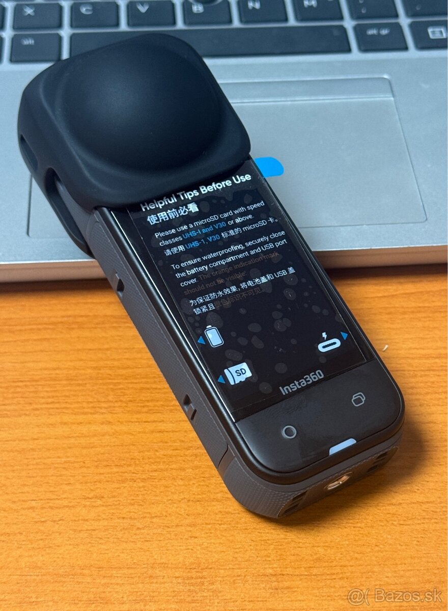 Kamera Insta360 X5 - nova