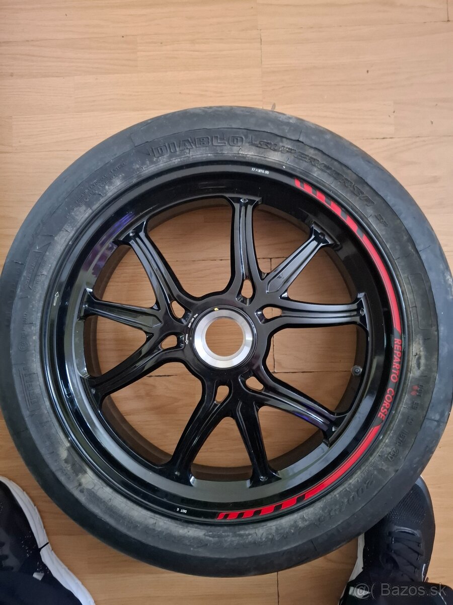 Zadny disk MV agusta 2