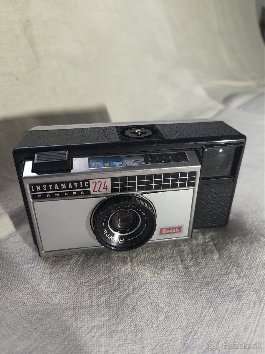Kodak Instamatic 224