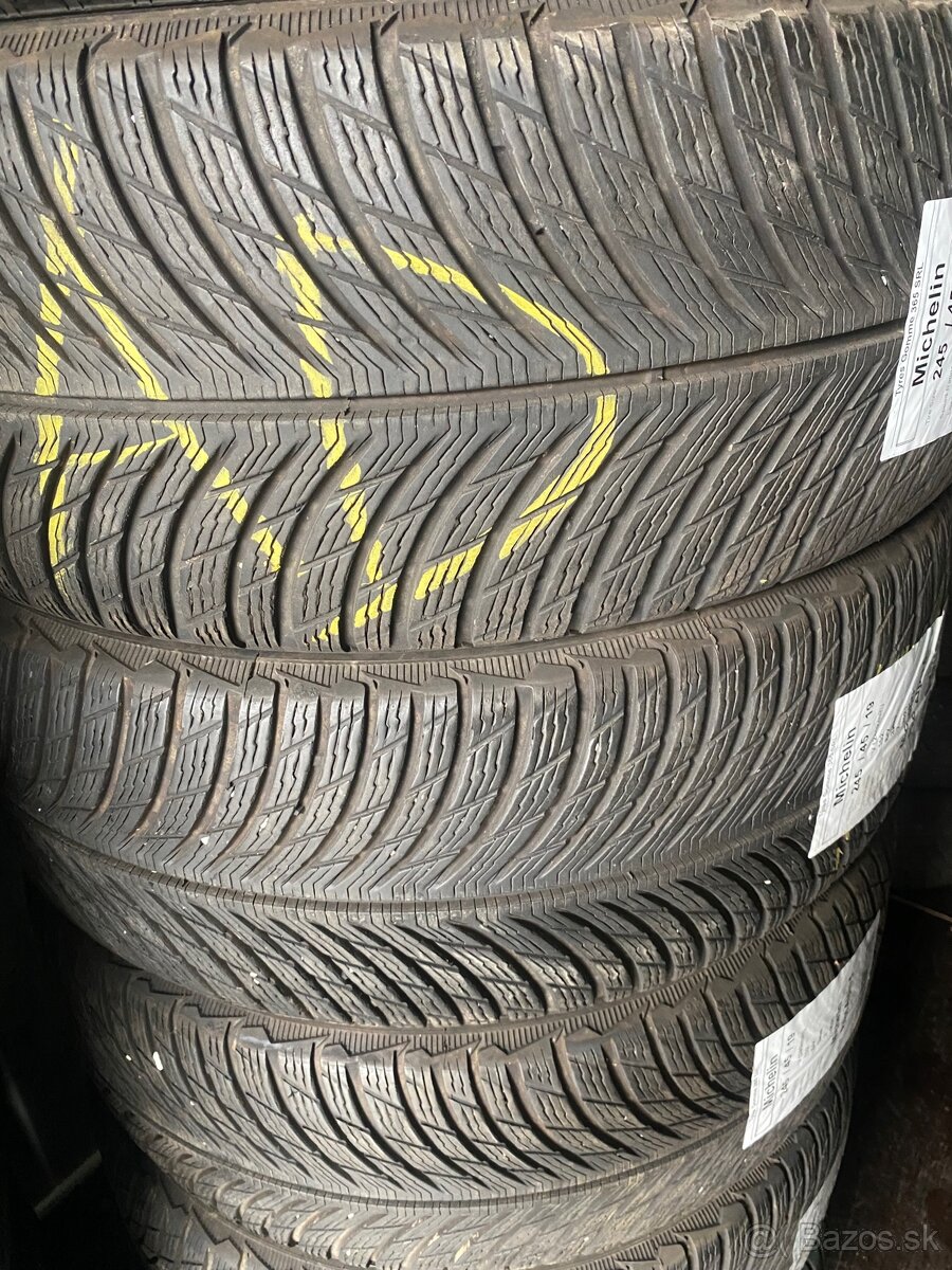 Michelin 245/45 R19