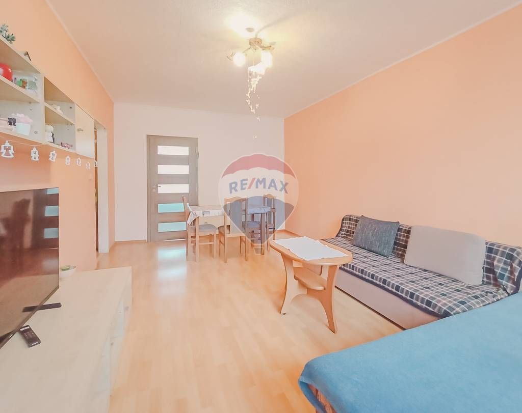 3 izbový byt s balkónom v obľúbenej lokalite na PREDAJ | GAL