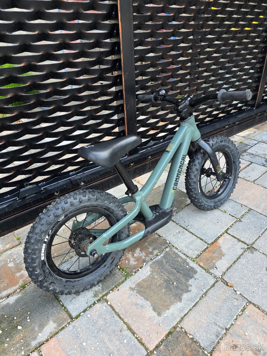 Odrážadlo COMMENCAL ramones 12"
