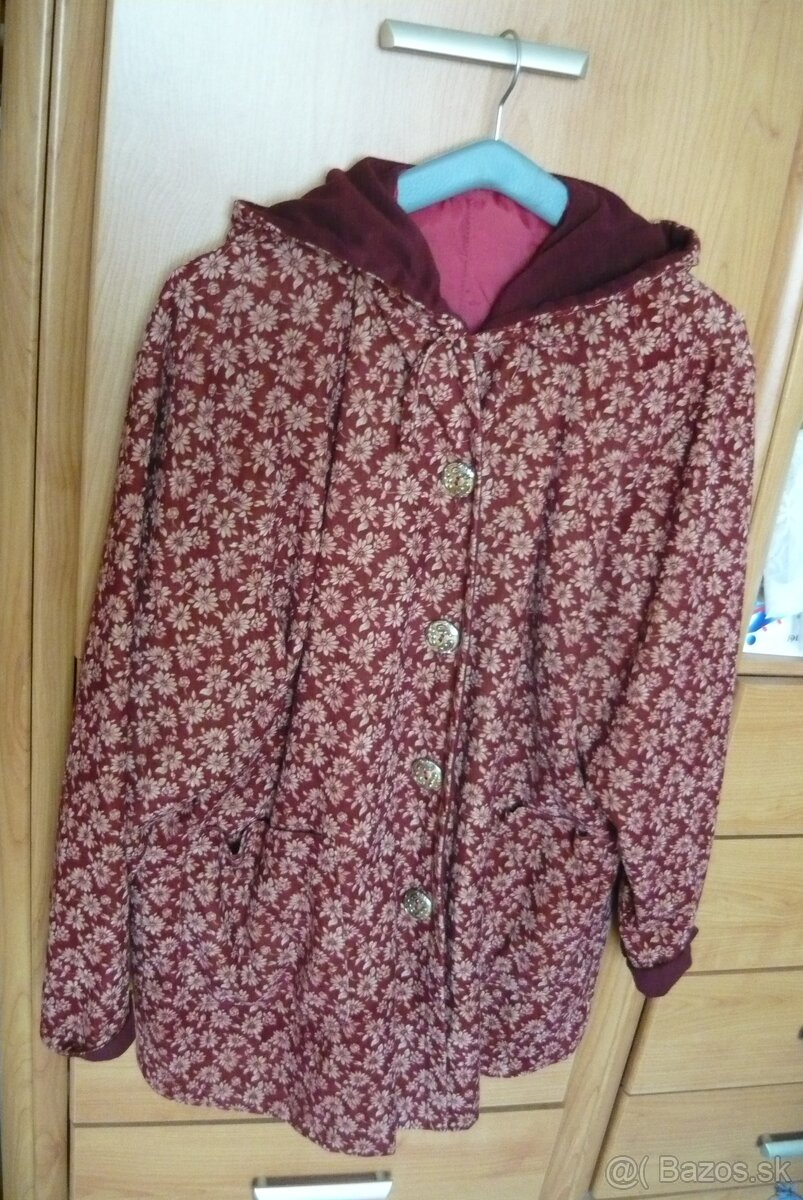 Vintage kabát s kapucou
