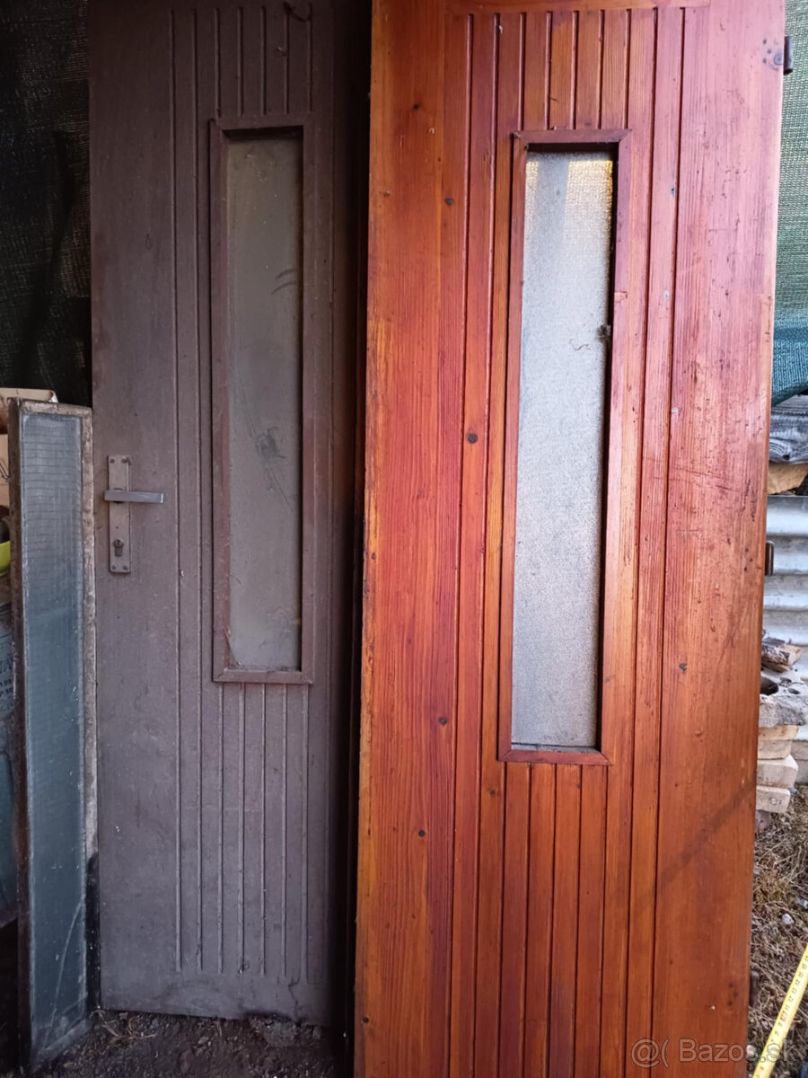 Drevené vchodové dvere