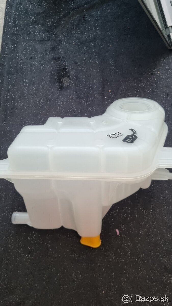 Vyrovnávacia nádobka