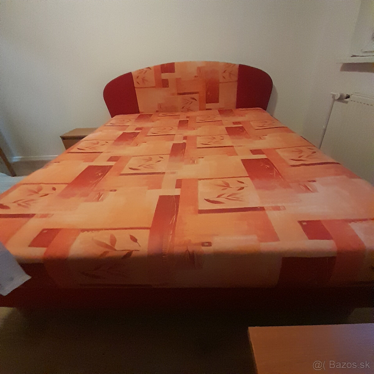 Manželská posteľ vo veľmi dobrom stave bez poškodení, 160x20