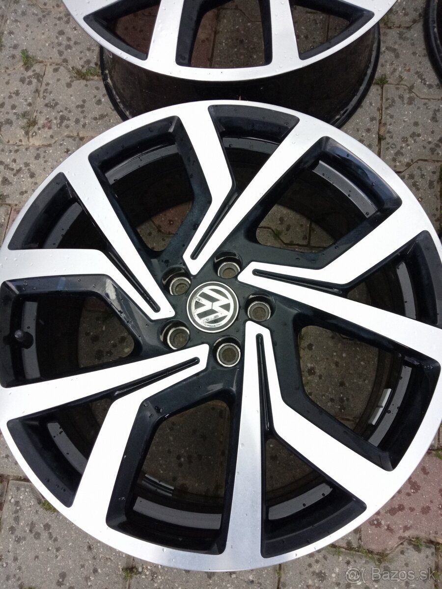 VW Polo GTI 18"5x100 orig.hliník.disky +škoda Fabia,Seat