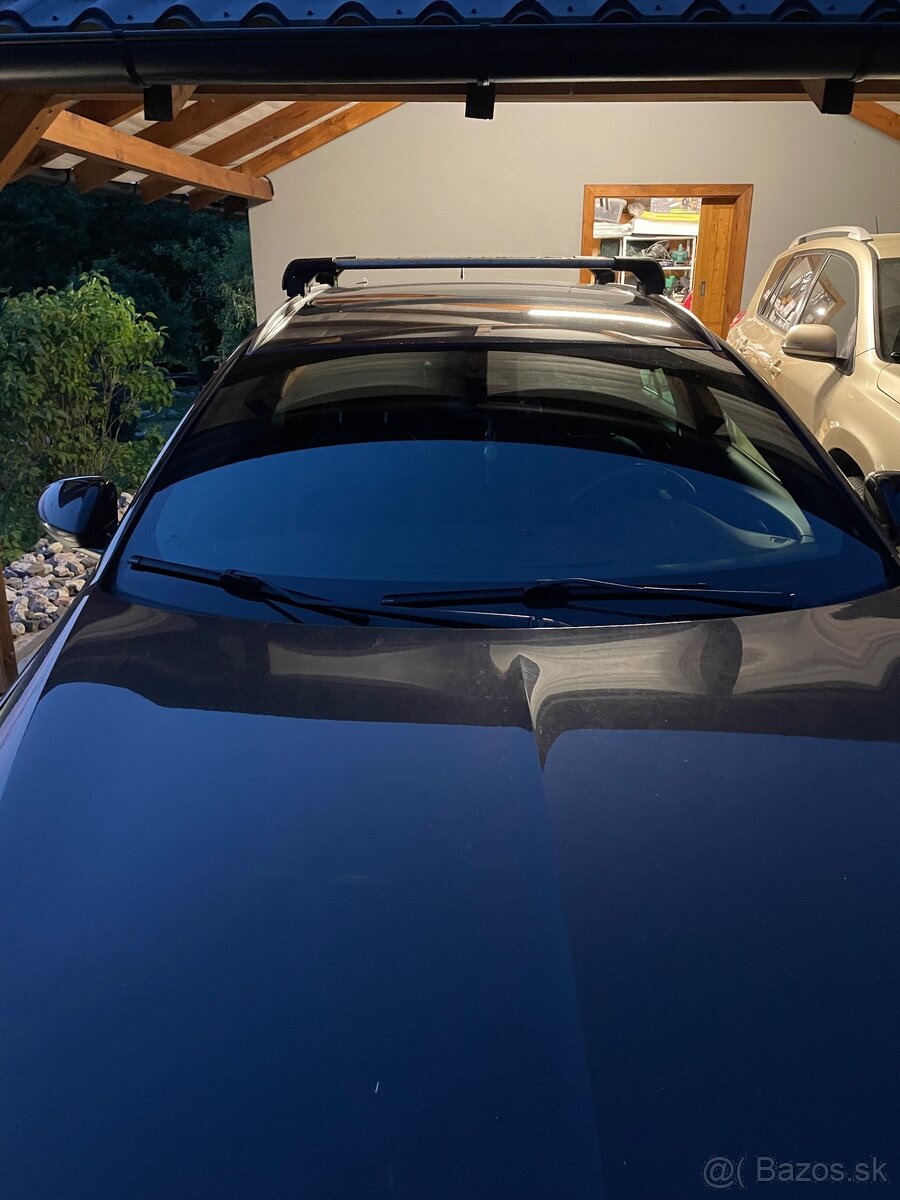 Thule Edge Wingbar stresny nosic