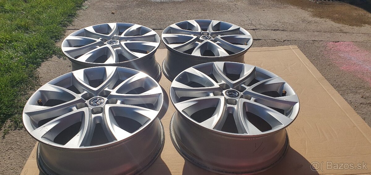 Cx-5 cx-30 cx-7 tucson quashkai sorento 5x114,3 r19 crv gh