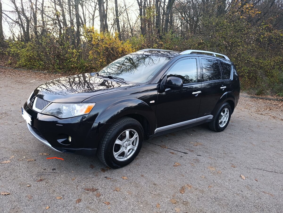 Mitsubishi Outlander 2.2 did 115kw, 4x4, r.v.2008, Top stav