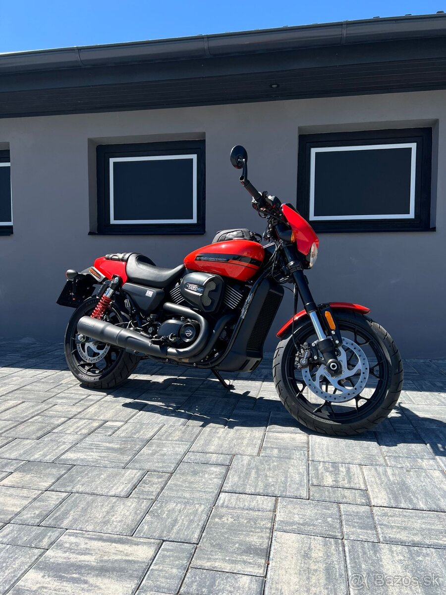 Harley Davidson Street Rod 750