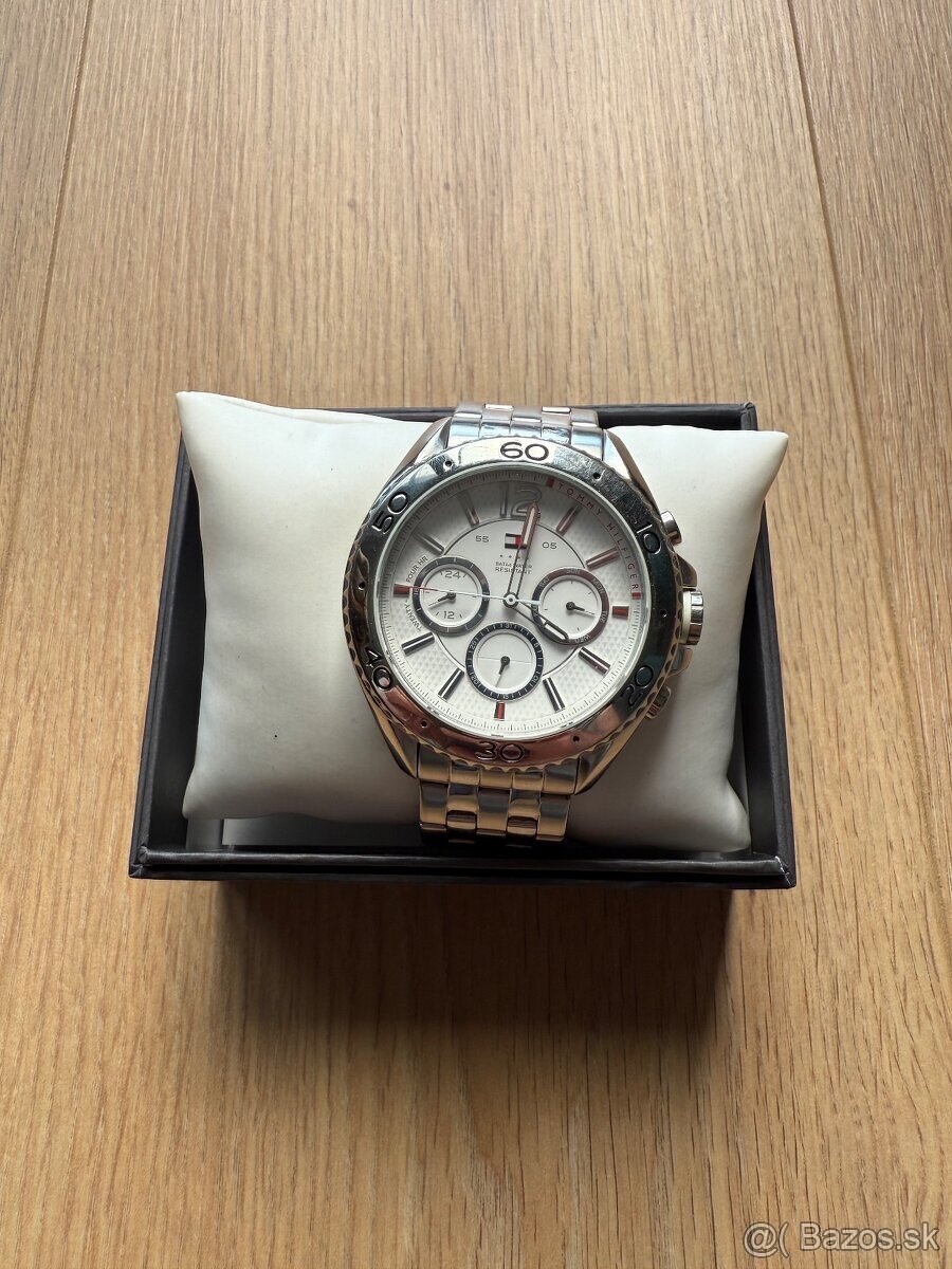 Predám hodinky Tommy Hilfiger