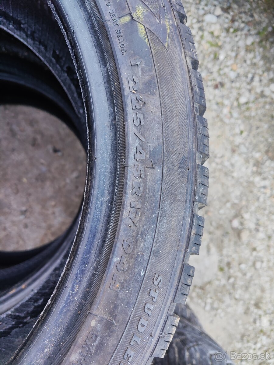 225/45 r16 3ks