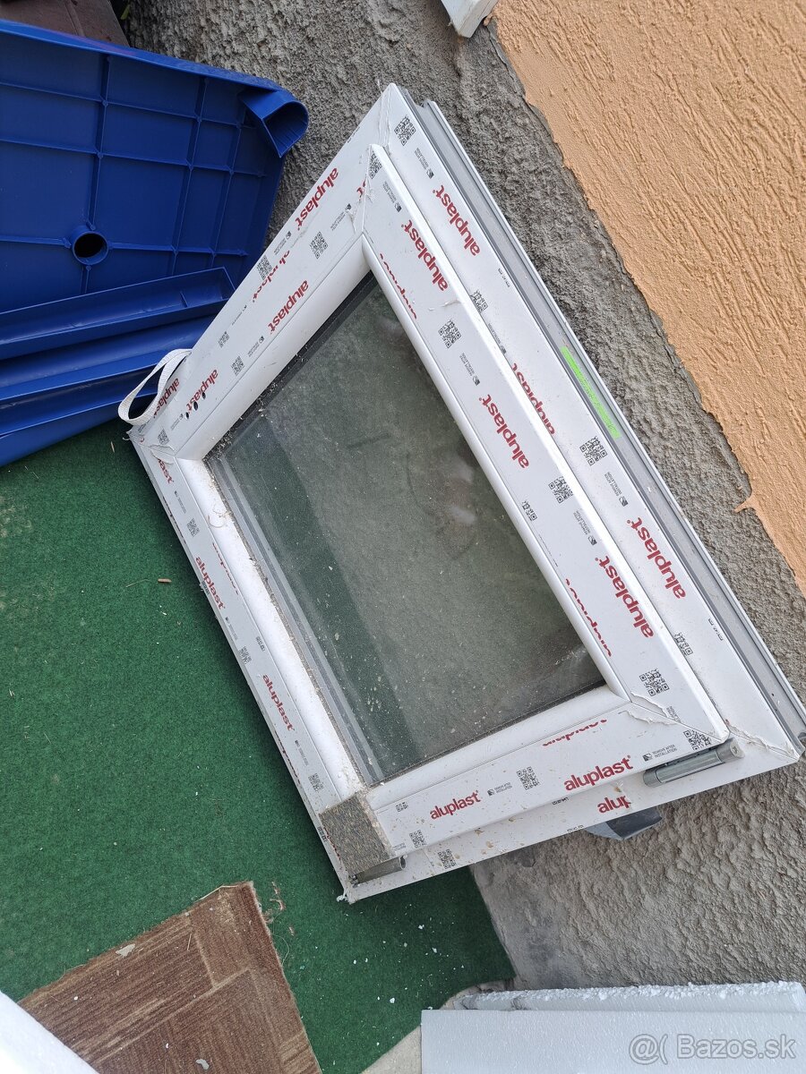 Predam plastove okno úplne ešte nové