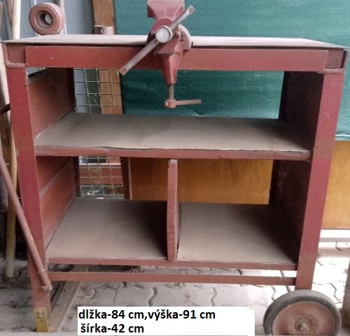 ponk,pracovný stol
