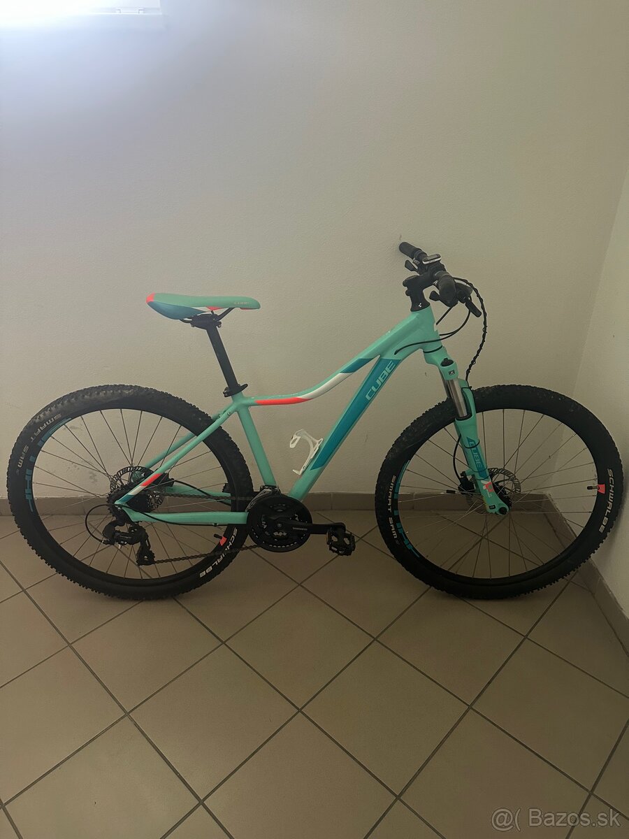 Horsky bicykel Cube