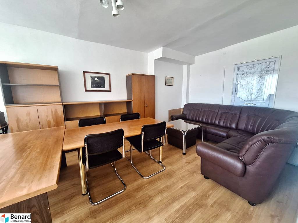 NA PRENÁJOM KANCELÁRSKY PRIESTOR, 40 M2, ŠIRŠIE CENTRUM PREŠ